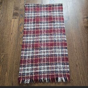 NWOT Plaid Soft Long Scarf